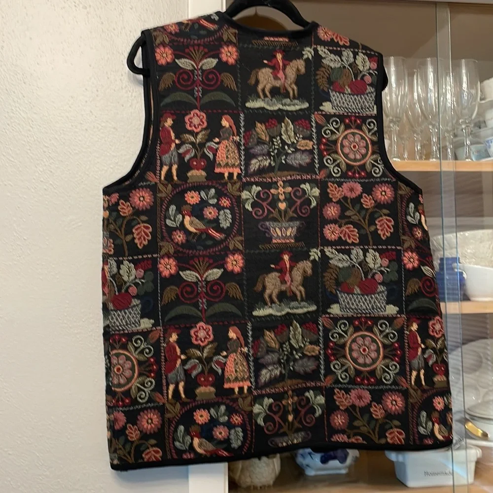 Vintage tapestry vest - Picture 4 of 7